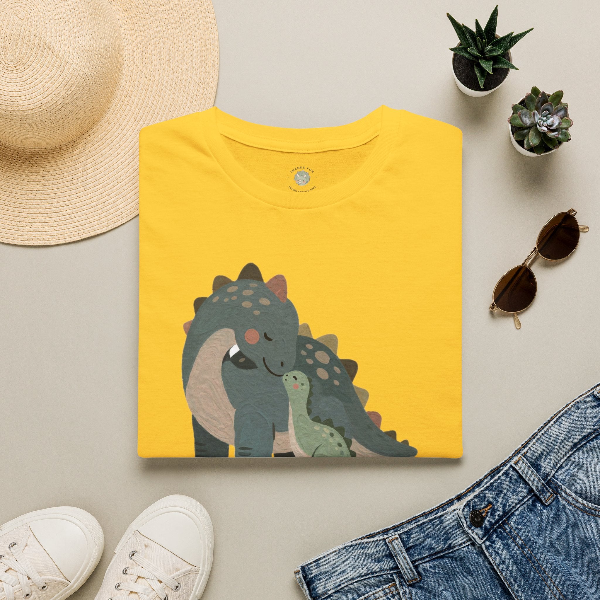 Mamasaurus T-Shirt — Cute Dinosaur Mom Mother's Day Graphic Tee