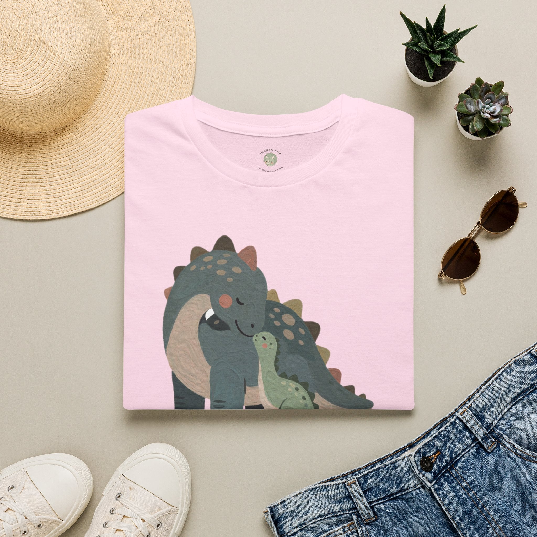 Mamasaurus T-Shirt — Cute Dinosaur Mom Mother's Day Graphic Tee